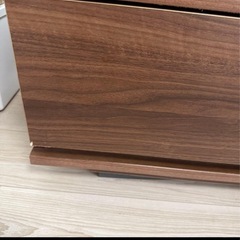 テレビボードの画像