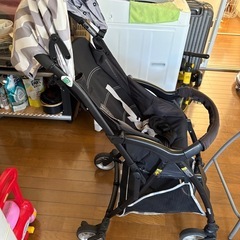 ベビーカーの画像