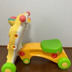 知育玩具 アンパンマン 乗って!押して!へんしんウォーカー おしゃべり9種 メロディ5曲の画像
