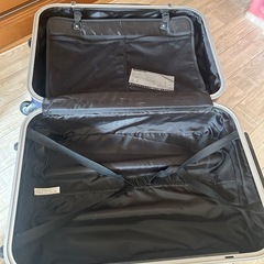 スーツケースの画像