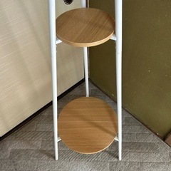 ニトリ　棚付きポールハンガーの画像