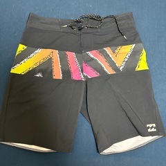 サーフパンツ4着セットビラボン　RVCAの画像