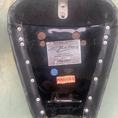 LE PERAシングルシート　スポーツスター用
の画像