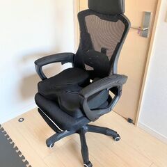 《決まりました!!》オフィスチェア  リクライニング・ フットレスト・ロッキング機能・付き  S字立体背もたれ ハイバック 高反発座面 の画像