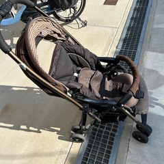 ベビーカーの画像