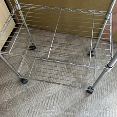 キャスター付 スチールラック 3段の画像