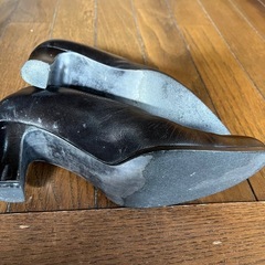 ニナリッチ　パンプス　黒の画像