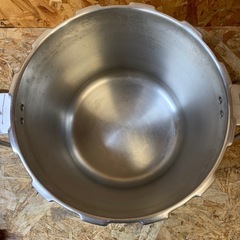 C(7662) ワンダーシェフ プロ 圧力鍋 ビッグ 30L NPDC30 IH対応 両手鍋 業務用 飲食店 店舗用 厨房用 中古の画像