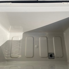 伸和　クーラーボックス　１７リットル　とおまけ　釣り　レジャーの画像