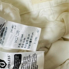 Levi's ホワイト スキニージーンズの画像