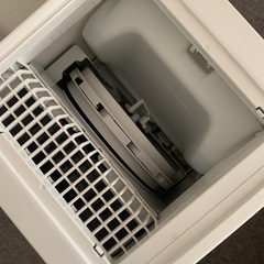 【美品】ダイキン 加湿空気清浄機ストリーマー MCK55U-W 取扱説明書、リモコン付きの画像