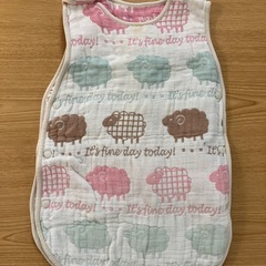 女の子向け　子供服　冬物
4点セットの画像