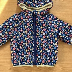 女の子向け　子供服　冬物
4点セットの画像