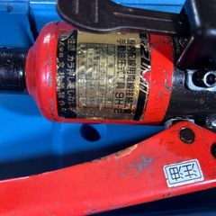 【中古品】泉精器(IZUMI) 手動油圧式圧着工具 9H-2の画像