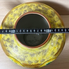 金彩 花果柄の陶器 壺 花瓶 アンティーク調 インテリアの画像