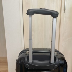ジャンク品　スーツケース　Sサイズ　機内持ち込みサイズの画像