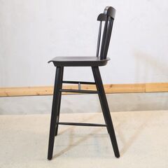 TON(トン)のIronica(アイロニカ) カウンターチェアです。レストランやカフェでも活躍するシンプルなウィンザータイプのハイチェア。ナチュラルな北欧スタイルにおススメ。 の画像