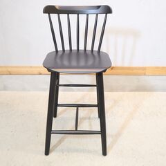 TON(トン)のIronica(アイロニカ) カウンターチェアです。レストランやカフェでも活躍するシンプルなウィンザータイプのハイチェア。ナチュラルな北欧スタイルにおススメ。 の画像