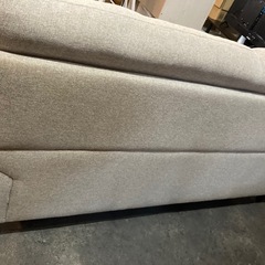 M168　ニトリ 2人掛けソファ 布張りタイプの画像