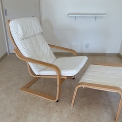IKEA POÄNG ポエング　イケア　リラックスチェアの画像