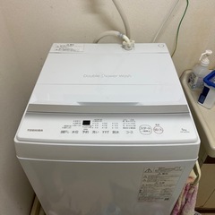 【確定】5キロ東芝全自動洗濯機「AW-5GA2(W)」超美品の画像