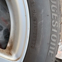 スタッドレスタイヤ 14 の画像