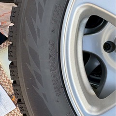 スタッドレスタイヤ 14 の画像