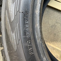 ヨコハマスタッドレスタイヤ　　　　ハリアー
の画像