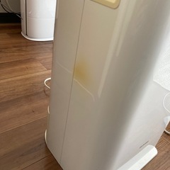 除湿機　サーキュレーター(ジャンク)の画像