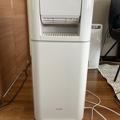 除湿機　サーキュレーター(ジャンク)の画像