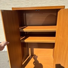 収納棚の画像