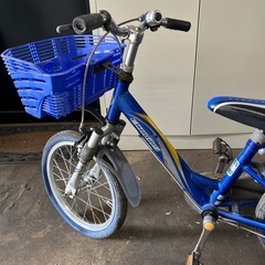 子供用自転車　補助輪付き
の画像