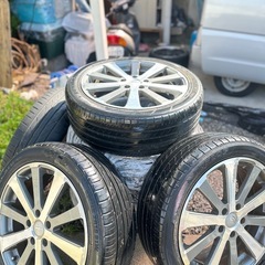 18インチ アルミホイール ＋ タイヤの画像