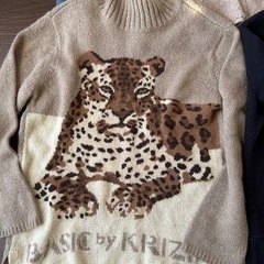 KRIZIA UNIQLO ベネトン　ダウンベストまとめ売りの画像