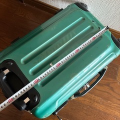 スーツケースの画像