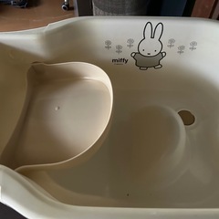 アズワンのベビーバス「ミッフィー ワン・ツーバス」の画像