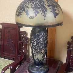 テーブルランプ　ガレ工房　照明　ランプ　ガラスの画像