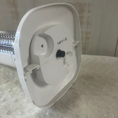 J575⭐️ユアサ　カーボンヒーター　2017年製　リモコン無しの画像