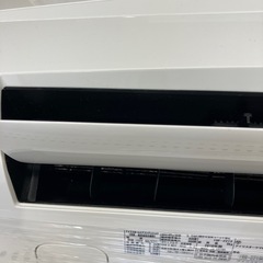 「安心の6ヶ月保証付。【壁掛けエアコン IRIS OHYAMA IRR-2219C 2018年製 2.2KW リモコン付】取りに来れる方限定。」の画像
