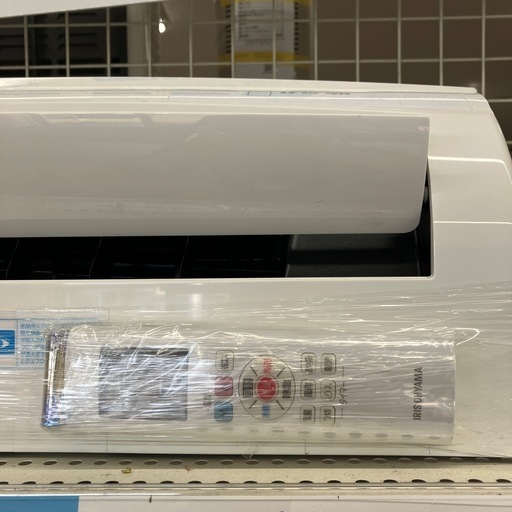 「安心の6ヶ月保証付。【壁掛けエアコン IRIS OHYAMA IRR-2219C 2018年製 2.2KW リモコン付】取りに来れる方限定。」
