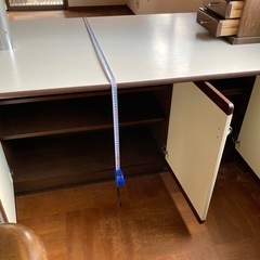 無料❗️食器棚付きカウンターテーブルの画像