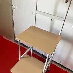 【お持ち帰り限定】キャスター付きレンジワゴン　商品番号:218の画像