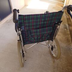 介助用車いすの画像