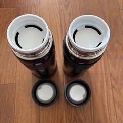 （決まりました）水筒2個セットの画像
