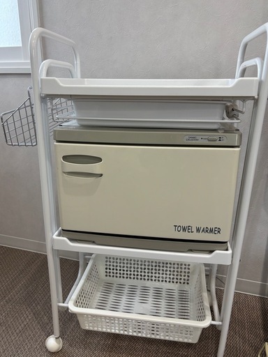 受付終了・エステワゴン　3段　新品未使用