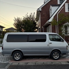 100系ハイエース　最終型　スーパーGLの画像