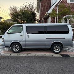 100系ハイエース　最終型　スーパーGLの画像