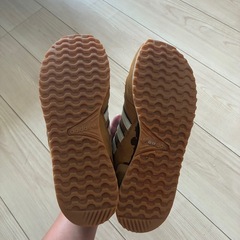 adidas  ZX750
の画像