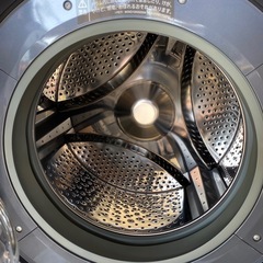 今月お値下げ中　SHARPドラム式洗濯乾燥機7.0kg/3.5kg 2019年製
の画像