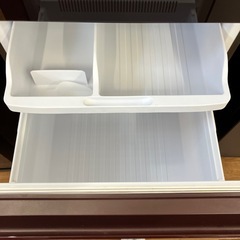 「安心の6ヶ月保証付。【３ドア冷蔵庫 SHARP SJ-GW36E-R 2019年製 356L 101L】取りに来れる方限定。」の画像